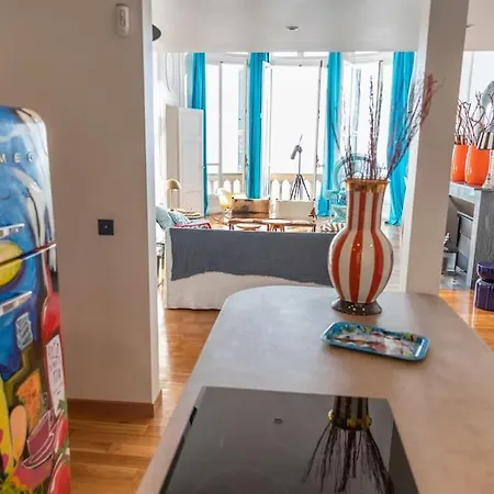 Monaco I Luxueux Duplex 1br Vue ボーソレイユ